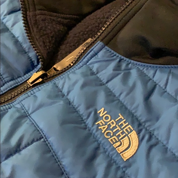 The North Face Yukon Jacket - Picture 2 of 4